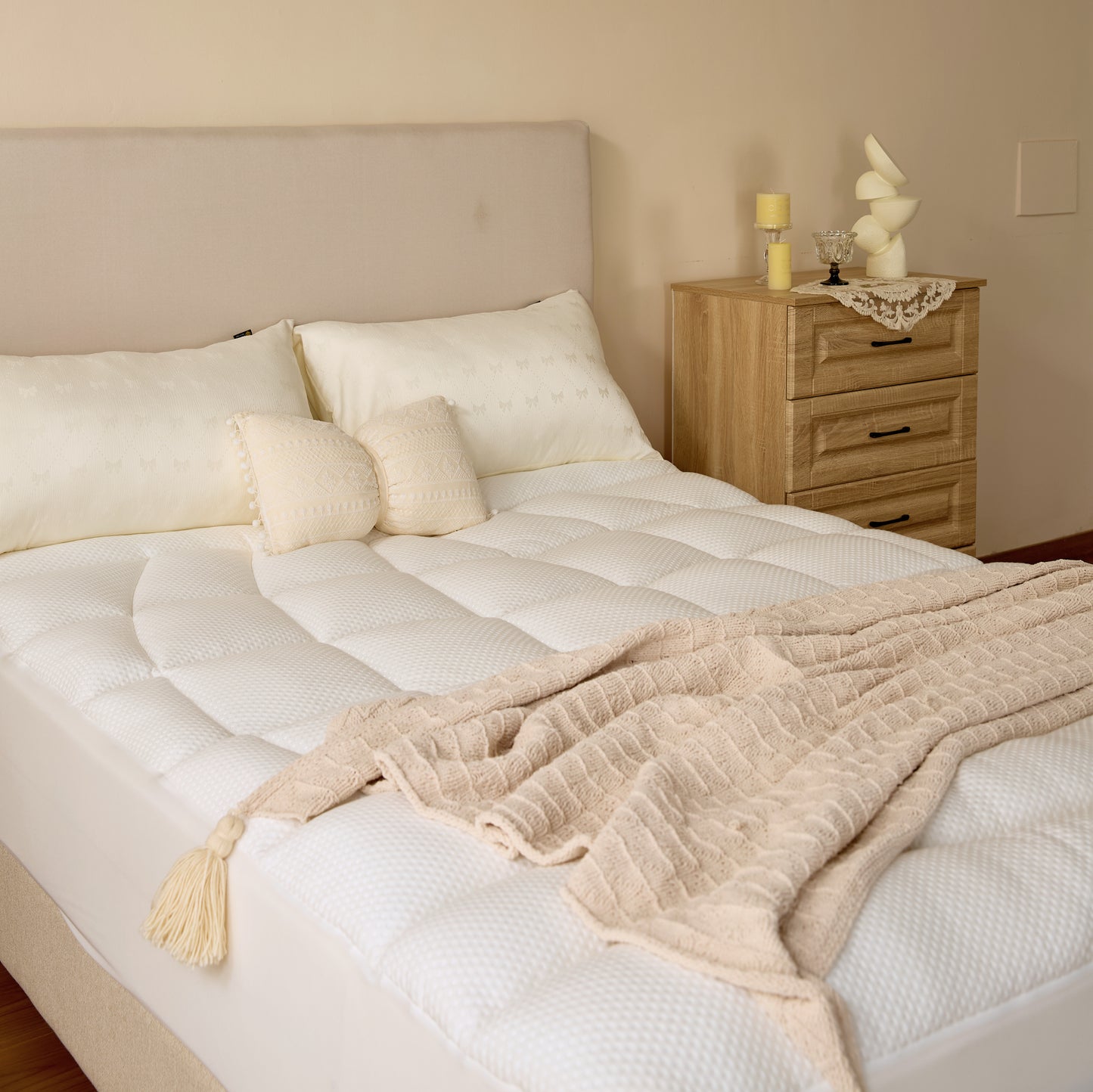 Bedlore® Thick Tencel Blend Mattress Topper