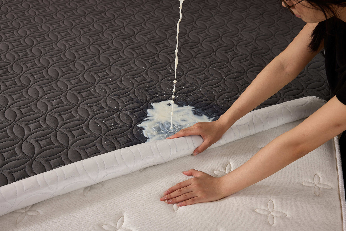 Bedlore® Skin-Friendly Waterproof Mattress Protector with Deep Pocket