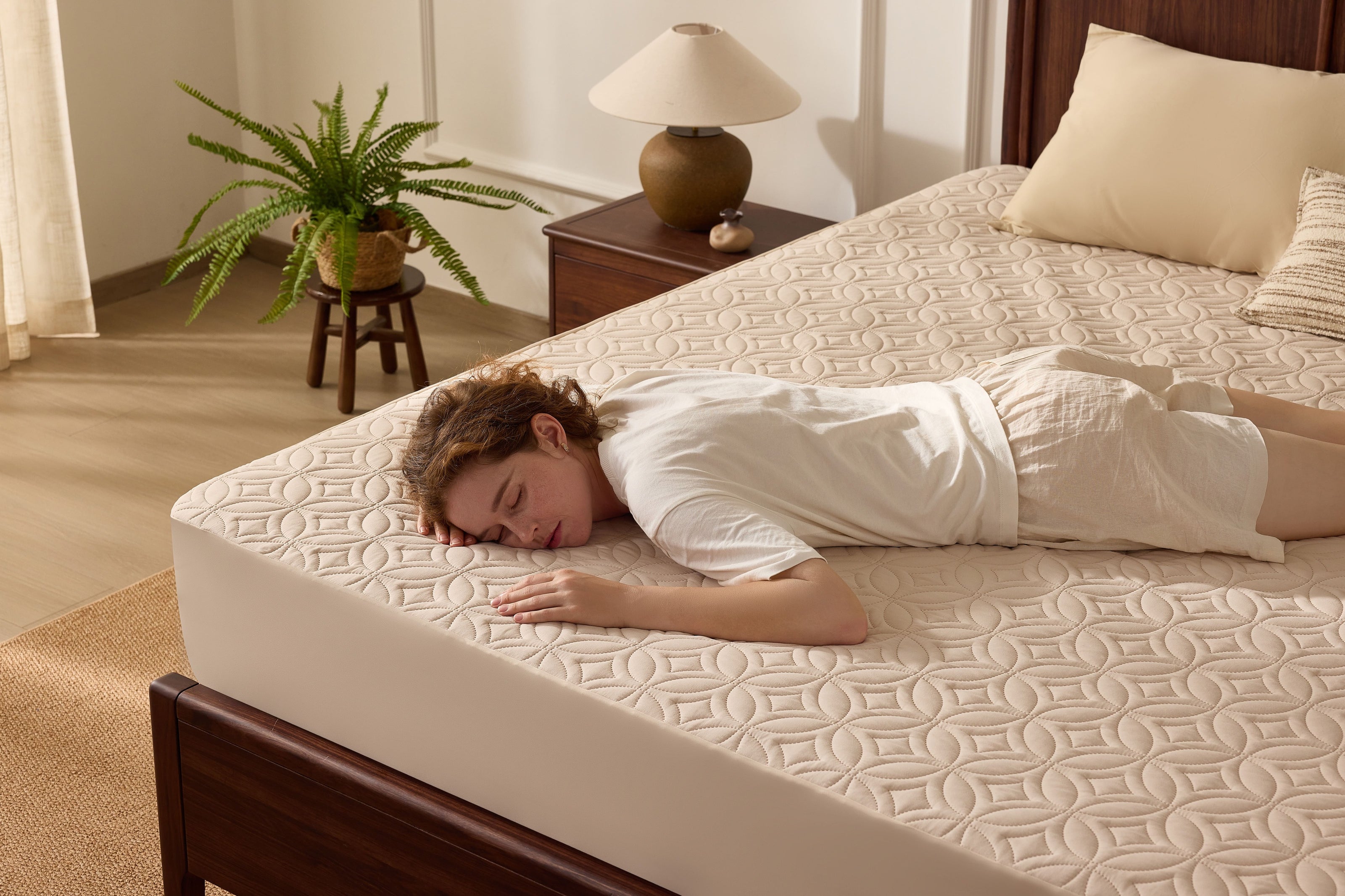 Bedlore® Skin-Friendly Waterproof Mattress Protector with Deep Pocket