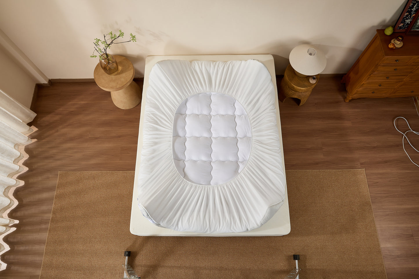 Bedlore® Plush Bamboo Mattress Topper, 800 GSM & Extra Fluffy