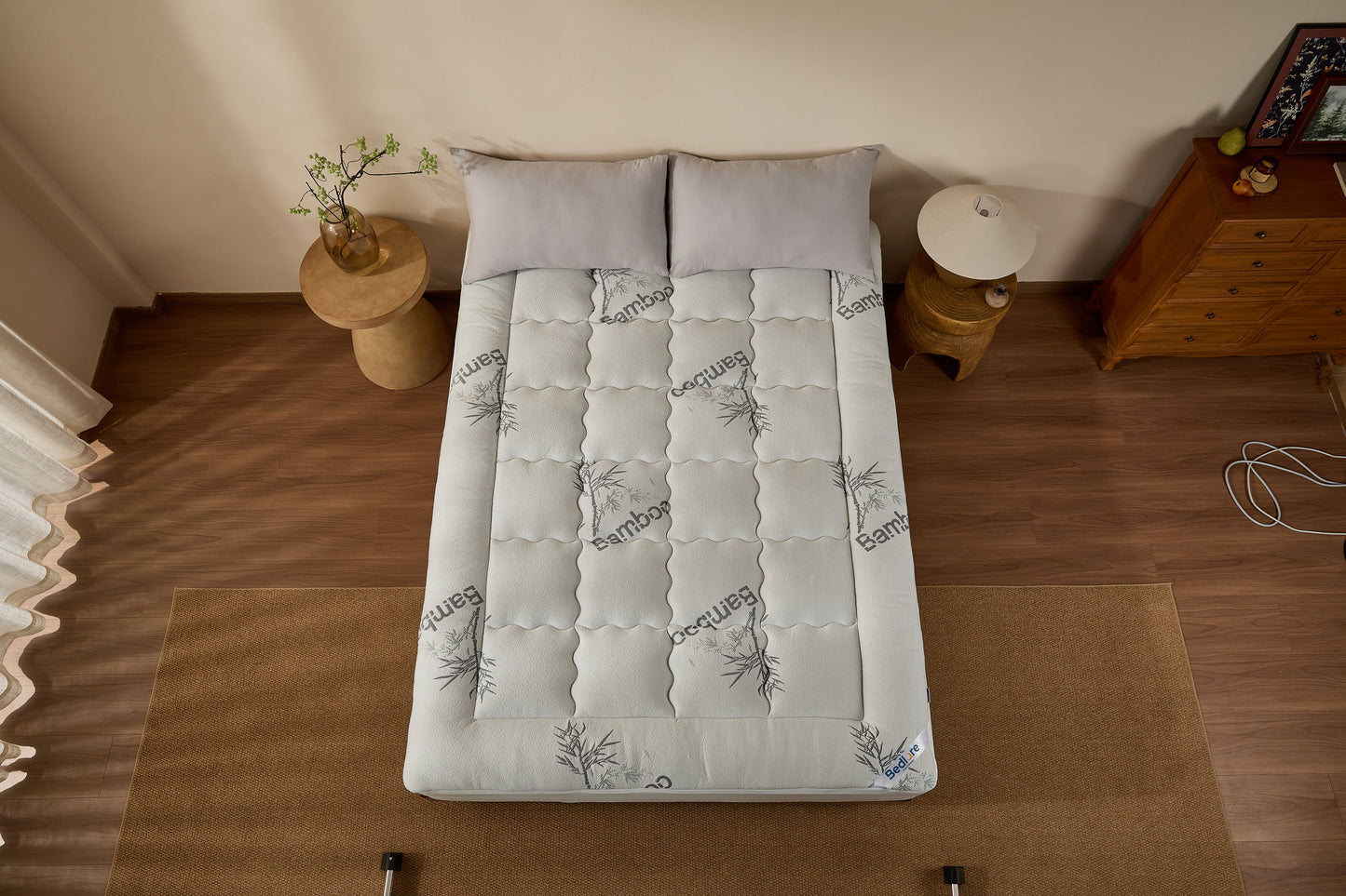 Bedlore® Plush Bamboo Mattress Topper, 800 GSM & Extra Fluffy