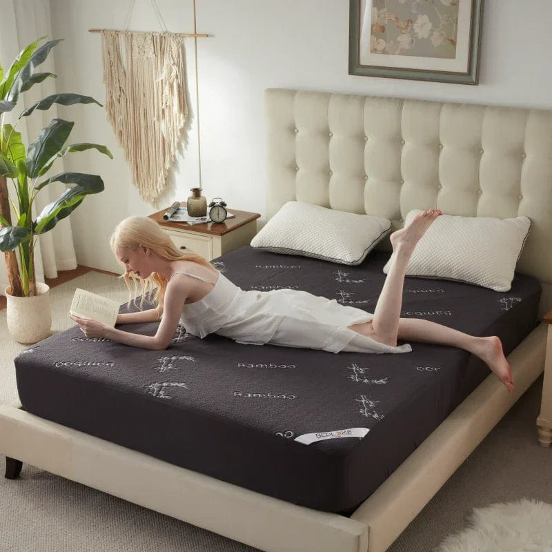 this bamboo fabric waterproof mattress protector is soft