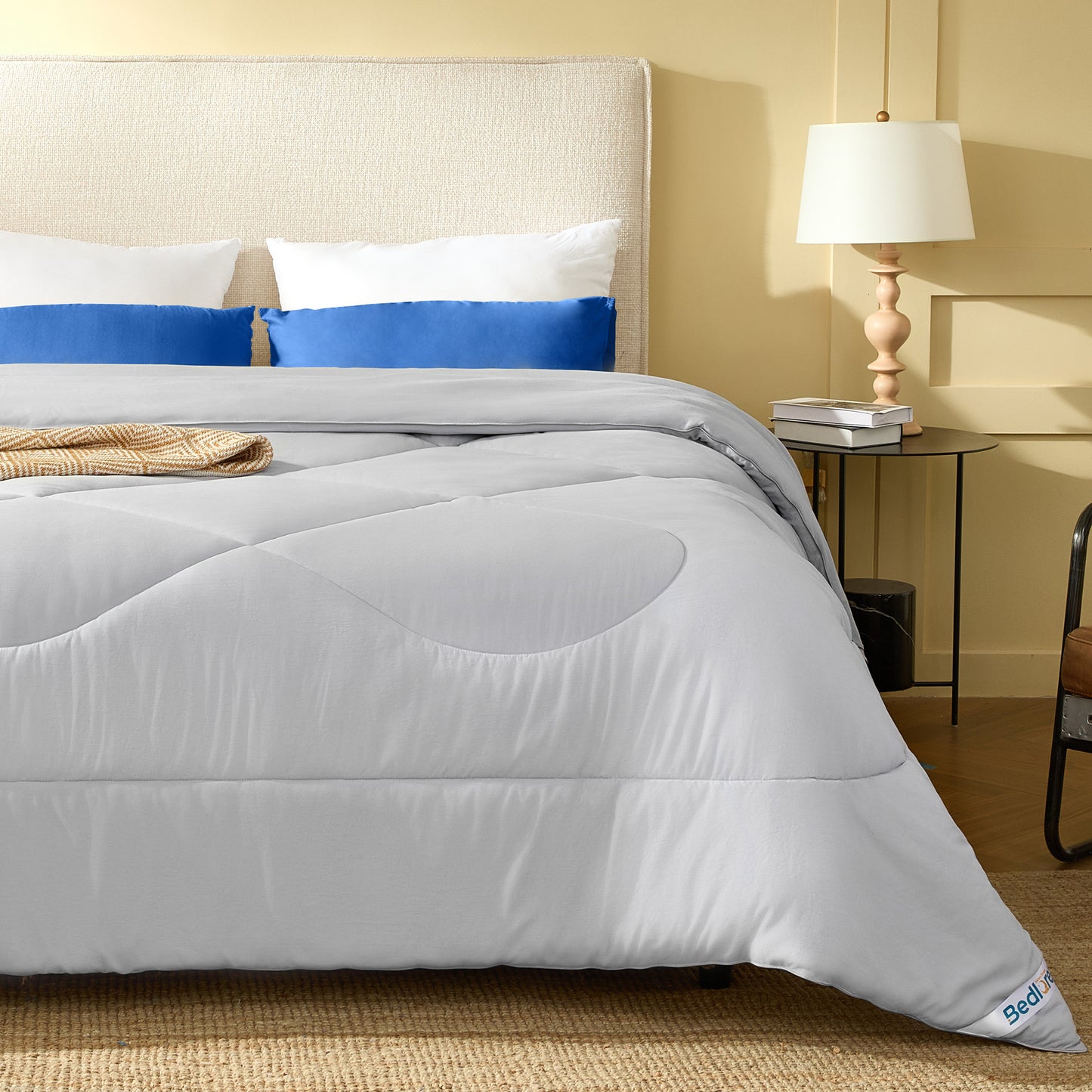 Bedlore® Ultra-Soft Quilted Comforter – All Season Duvet Insert with Corner Tabs